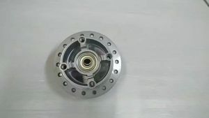 ดุมหน้าดุมดิสหน้าเจาะ (ลายขีด)WAVE110iเวฟ110i wave125i ปลาวาฬCZiดุมดิสหน้า wave czi