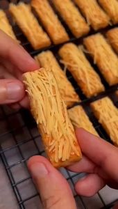 Cetakan Kue Kastengel Nastar Cookies Biskuit Kue Kering Motif Stainless Steel Anti Karat Praktis
