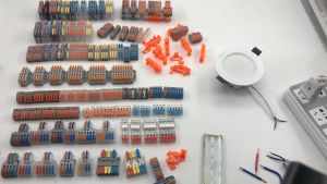 100pcs Terminal Listrik Blok Connector Box Electrical Lever Wire PCT-412 PCT-413 PCT-414 PCT-415 Konduktor Kompak untuk Sirkuit Inline Terminal Sambungan Kabel Listrik Push-in Terminal Block