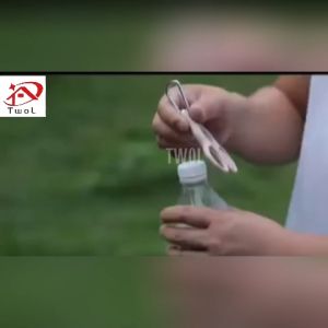 TWOL SHOP 1Pcs Silicone Water Bottle Buckle 3 Holes Multifunctional for Outdoor