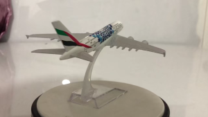 Scale 1:400 Metal Diecast Plane Model FLY EMIRATES A380 EXPO Airlines  16cm Boeing Airbus Aircraft Aviation Miniature Toy