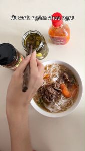 Chấm Cay Ớt Xanh Ngâm Giấm Singapore - Đồ chua ăn liền đóng lọ 350ML