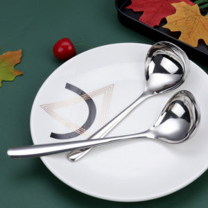 C.B.【มีสินค้าในสต๊อก】 ช้อนซุป ช้อนสแตนเลส ช้อนตักซุปสไตล์เกาหลี ขนาดใหญ่ ด้ามยาว Scoop