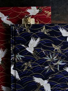 Sổ Tay Nhật Ký A5 in Kim Cương Phong Cách Nhật Bản Hoa Hồng Hạc Đồ Họa Hạc Tiên Sổ Tay Thường Ngày Đóng Kín Chất Liệu Vải