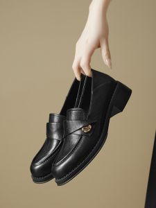 British Style Flat Bottom Mary Jane Shoes Size 33-43 Retro Buckle Closure Fashionable Casual round Toe Rubber Outsole