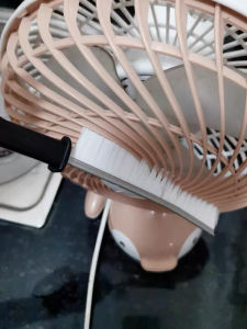 Multi-Functional Fan Cleaning Brush Household Tower Fan Dust Removal Brush Special Cleaning Tool for Electric Fans Gap Brush