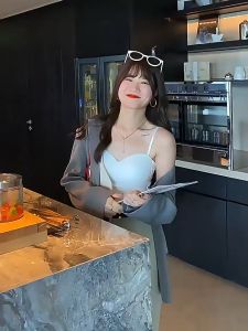 E24 สายเดี่ยวแฟชั่นเกาหลี มีฟองน้ำในตัว สายปรับได้