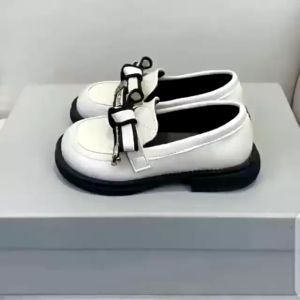Sepatu Anak Perempuan Model Flat Pita DC Tebaru Usia 1-5 Tahun