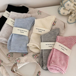 ⚡Amandad Stores⚡ถุงเท้าหยิกสำหรับผู้หญิงถุงเท้าน่องกลางแนวโน้มฤดูใบไม้ผลิและฤดูร้อนถุงเท้าผ้าฝ้ายใหม่ถุงน่องระบายอากาศแบบบางของญี่ปุ่น