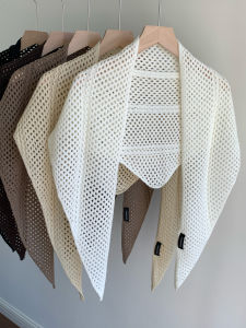 XUELINLU | Pure Color Knit Mixed Fabric Lace Triangle Scarf with Wool