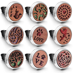 Vintage Wood Perfume Locket Car Air Freshener Outlet Clip Essential Oil Diffuser Aromatherapy Pendant Jewelry Support Customized