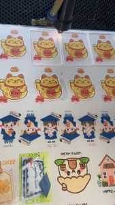 Combo 50 cái móc khóa mica theo yêu cầu nhu cầu riêng