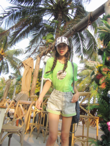 เสื้อยืดคอกลมแขนสั้นทรงหลวมสไตล์ลำลองสำหรับผู้หญิง Aviva on Earth แฟชั่นฤดูร้อน 2024 ผ้าผสมลินินและโพลีเอสเตอร์