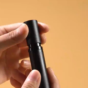 5ml Perfume Atomizer Traveling For Cosmetics Aluminum Empty Refillable Bottle#XS01