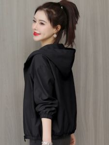 Ladies Short Hooded Jacket Casual Fashion Korean Style Spring Autumn New Arrival Small Size Versatile Cool Anti-Aging