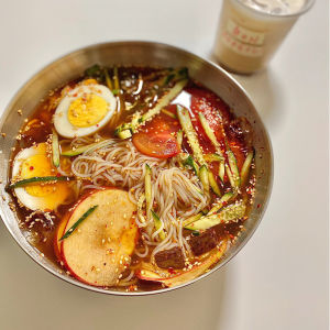 Stainless Steel Cold Noodles Soup Bowls Korean Style Rice Salad Bowls High Aesthetic Value Home Use Large Capacity Ins Wind Dining Utensils