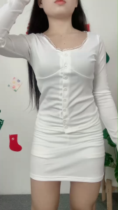 ชุดเซ็ตแฟชั่น เสื้อแขนยาว+กระโปรงสั้น สไตล์สาวมั่น ดูดีและทันสมัย