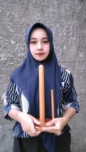 Tempat Tissu Gulung Kayu Mahoni Natural Glossy / Tempat Tisu Dapur