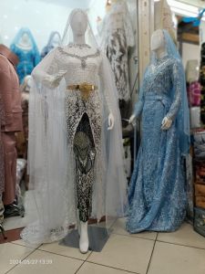 Kebaya Akad Belah Full Payet