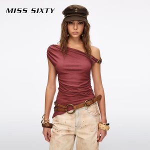 Off-Shoulder Emblem Metal Button Versatile T-shirt