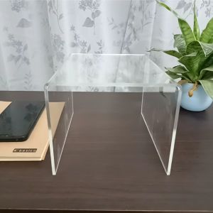 ชั้นวางโมเดล ชั้นอะคริลิคใส ทรง U ขนาด ก20xย15xส12.5cm. หนา 4 มิล (U7)