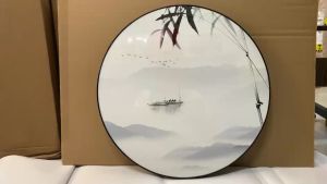 Tranh treo tường hình tròn VTC Thủy mặc phủ bóng laminate 1235376-tc6 tặng đinh 3 chân treo tranh