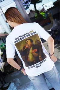 KAOS UANG TIDAK JAHAT by MarkasKaos.id / Kaos Kata Kata / Kaos Keren / Kaos Distro Premium / Kaos Pekerja Keras / Kaos Profesi Keren / Kaos Pria Wanita / Kaos Cotton Combed 24s