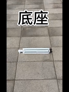 ผู้ถือฐานร่มดวงอาทิตย์ ผู้ถือร่มพับได้ ขาตั้งร่มกลางแจ้ง ฐานครอสเหล็กสี่ขา