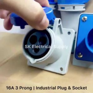 32A 3-Core Industrial Plug Socket Set IP44 Waterproof 2P+E Industrial Socket And Plug