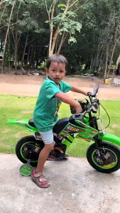 Beige Bike for Kids Boys 50KG rubber tires motorbike with removable training wheels 12/16 inch 3-10 Yrs