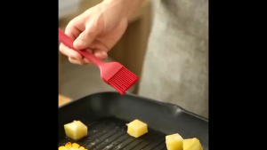 Kuas Silikon Brush Mentega Saus Food Grade Oles Bumbu Roti Barbeque BBQ Kue Masker Muka Serbaguna  DMO U24