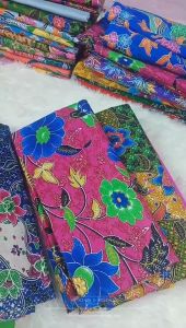 ผ้าถุง สุ่ม 10 ชิ้น เย็มนุ่ง บแล้วพร้อ ผ้าคุณภาพสูงมีความสวยงาม ระบายอากาศได้ดี