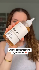 GLYCOLIC ACID EXFOLIATING TONER SOLUTION