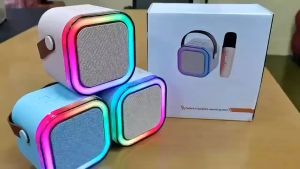 [SALE ] Loa Bluetooth Karaoke Mini K12 kèm 2 mic không dây công suất 10W - BẢO HÀNH 1 ĐỔI 1 từ MƯỜNG THANH ROYAL