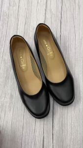 รุ่น D-292/1 รองเท้าคัทชูนักศึกษา รองเท้าคัทชไซส์ใหญ่ หัวมน ความสูง 1.5 นิ้ว เบอร์ 42 - 47 (หากรูปเท้าอูมควรเผื่อไซส์)