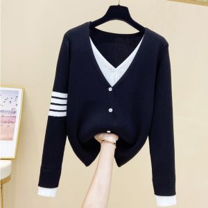 เสื้อสเวตเตอร์ถักทรงหลวมสไตล์เกาหลีสำหรับผู้หญิงไซส์ใหญ่ ฤดูใบไม้ร่วง 2023 เสื้อคลุมกันหนาวแบบสวมหัวแขนยาวคอวีลายทาง