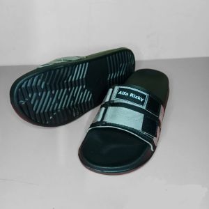 Sendal pria murah kekinian/sandal pria dewasa terbaru/sendal pria keren/sandal karet pria dewasa 2023