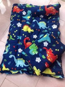 ที่นอนอนุบาล+ ผ้าห่ม        ที่นอนเด็ก อนุบาล++ผ้าห่ม ที่นอนรุ่นหนาใย2ชั้นหนา2-3นิ้วแบบพกพาไปโรงเรียน