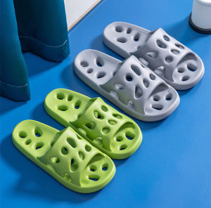 รองเท้าแตะใส่ในห้องน้ำคู่ อาบน้ำ กันลื่น มีรูระบาย พื้นนิ่ม หลายไซส์ หลากสี eva