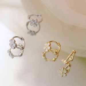 Daisy Hoop Earrings for Women Hikaw Silver Earings for Women Piercing Earrings Set Earings for Kids Hikaw Silver Accessories Jewelry Set