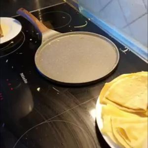 20/24/28cm Non-Stick Pancake Pan Ceramic Coated Frying Pan Tortilla Pan for Pancake Omelette Steak With Handle Stovetops General