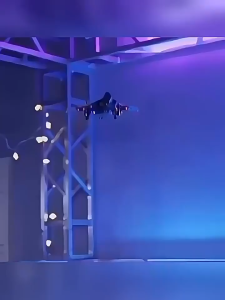 2025 เครื่องบินควบคุมระยะไกล รีโมทคอนโทรล2.4GHz เล่นได้บนน้ำ พื้นดิน และอากาศ วัสดุแบบโฟม ปลอดภัยสำหรับเด็ก กันตกกันชน