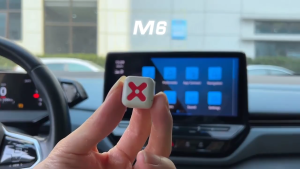 2025 New Wireless CarPlay/Android Auto Adapter Wireless Carplay Support split screen 2 in 1