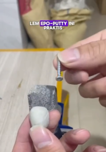 Lem Porting Alteco Epo Putty Mini 15gr Original | lem porting tahan panas 500c | Lem Epoxy Super Kuat Perbaikan Bocor Pipa Wastafel Tangki Air Tahan Panas Bensin | Lem Tambal Knalpot & Toren Air Lem Epo Putty Alteco Lem Tangki  Bocor Tahan Bensin