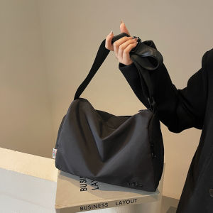 กระเป๋าคาดลำลองสำหรับเดินทาง กระเป๋าคาดไหล่แบบถอดได้ กระเป๋าสะพายข้างสำหรับผู้หญิง กระเป๋าใส่เสื้อผ้าแบบอเนกประสงค์ กระเป๋าเดินทางแบบอเนกประสงค์