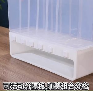 กล่อง กล่องเก็บอาหาร กล่องถนอมอาหาร กล่องเก็บข้าวสาร กล่องเก็บอาหารตู้จ่ายข้าวสาร ที่จ่ายข้าวสาร อาหารแห้ง กล่องถนอมอาหาร