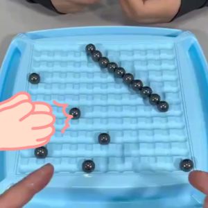 หมากรุกแม่เหล็ก กระดานหมากรุกแบบหนา เกมฝึกสมอง หมากรุกแม่เหล็ก เล่นเด็ก สำหรับครอบครัว