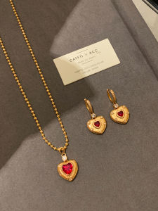 CAFFTI | Luxury Minimalist Red Gem Heart Earrings
