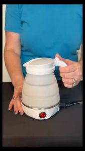 Foldable Electric Kettle Portable Travel Jug 600ml Silicone Collapsible Water Boiler Dual Voltage 400W Fast Heater
