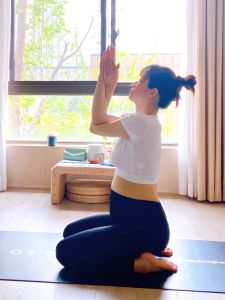 กางเกงโยคะสำหรับผู้หญิงตั้งครรภ์ ทรงเข้ารูป แห้งเร็ว ระบายอากาศได้ดี กางเกงว่ายน้ำลายฉลามสุดหรูหรา ทรงเข้ารูป สวมใส่สบาย